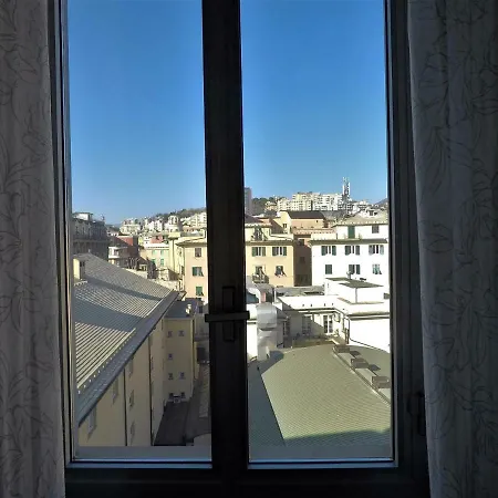 Dietro Il Teatro Modena Genua Exterior foto